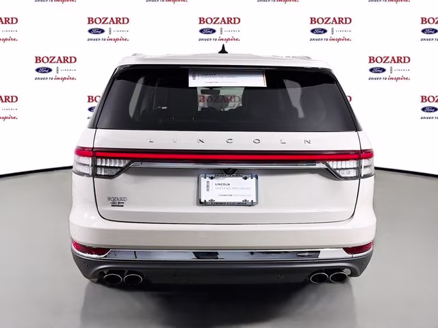 2022 Ceramic Pearl Metallic Tri-Coat Lincoln Aviator Reserve AWD SUV