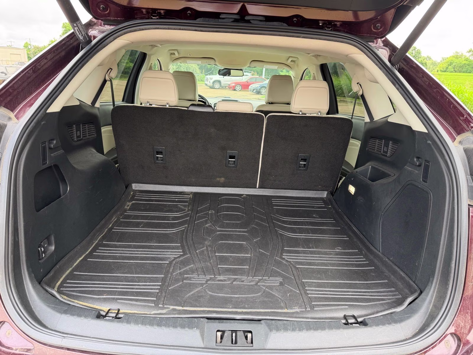 2020 Burgundy Ford Edge Titanium FWD SUV