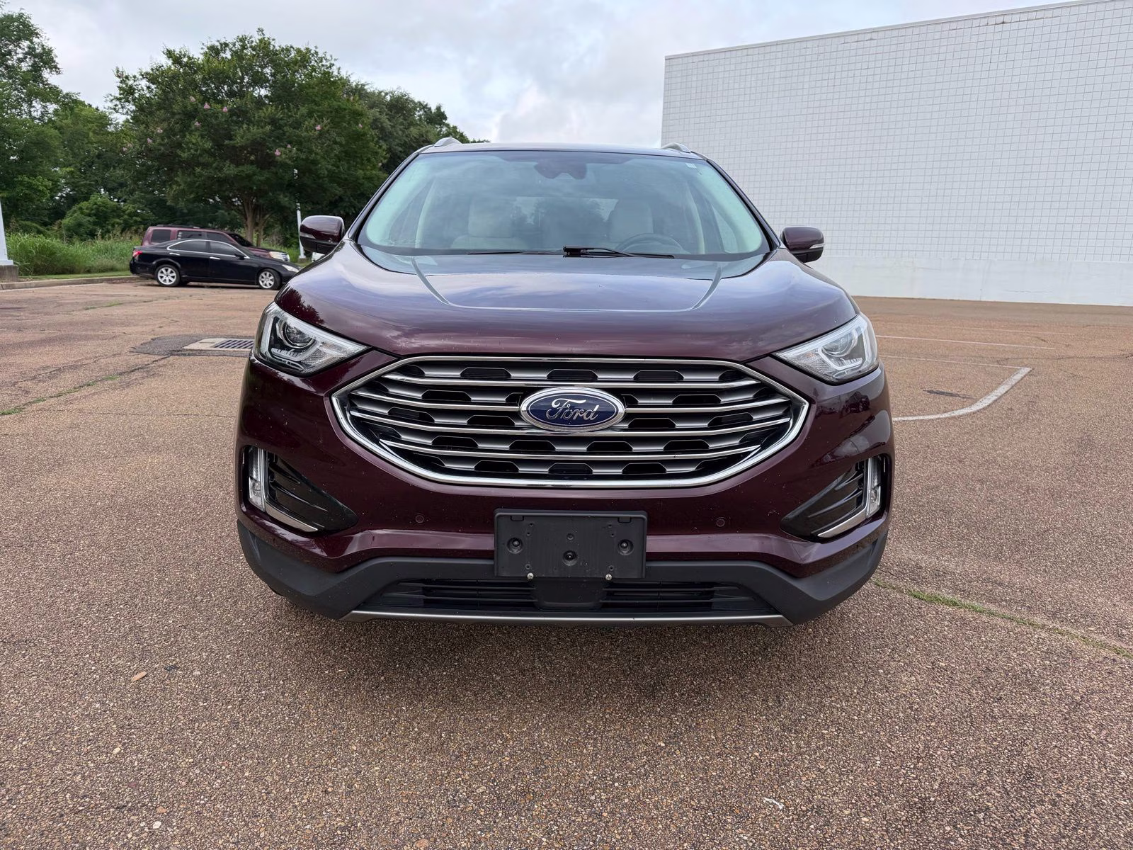 2020 Burgundy Ford Edge Titanium FWD SUV