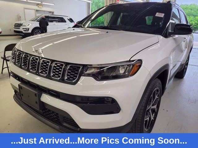 2025 Jeep Compass Limited 4X4's photo