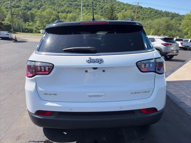 2025 Bright White Clearcoat Jeep Compass Limited 4X4 SUV