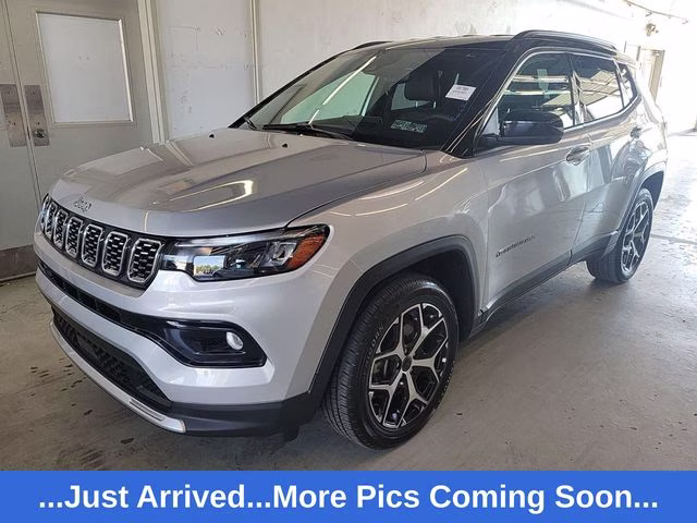 2025 Jeep Compass Limited 4X4's photo