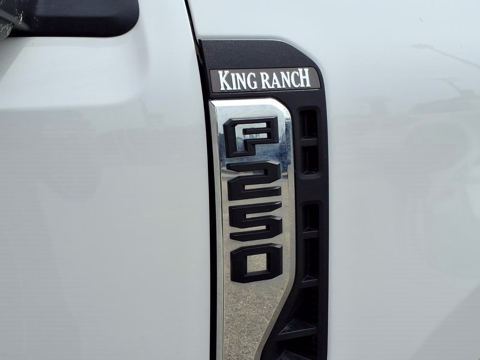 2024 Bronze Metallic Ford Super Duty F-250 SRW King Ranch 4X4 Truck