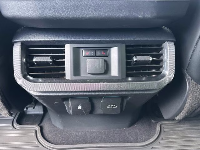 2023 Avalanche Ford F-150 Platinum 4X4 Truck
