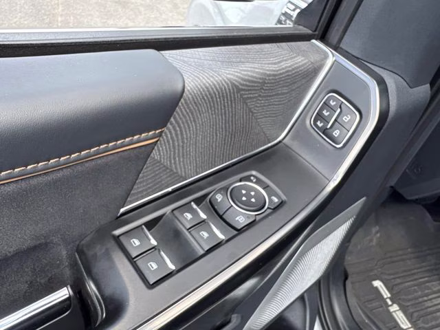 2023 Avalanche Ford F-150 Platinum 4X4 Truck
