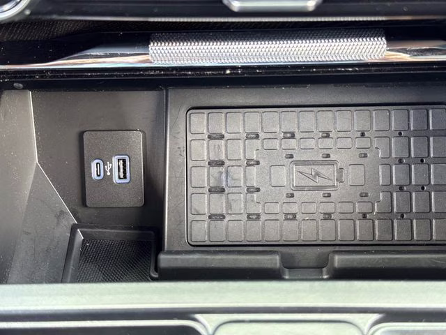 2023 Avalanche Ford F-150 Platinum 4X4 Truck