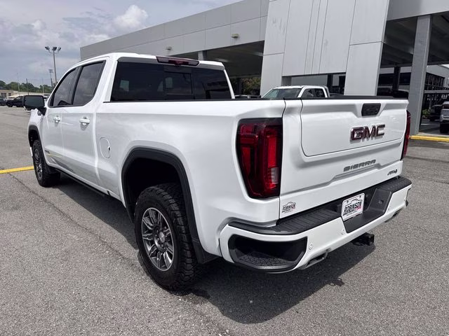 2024 Summit White GMC Sierra 1500 AT4 4X4 Truck
