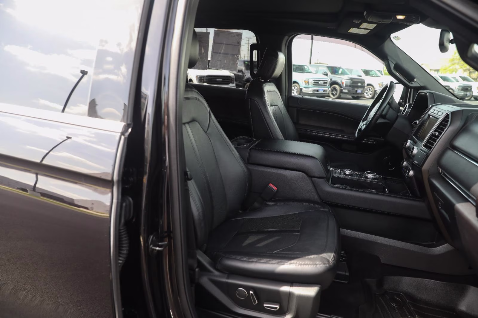 2019 Agate Black Ford Expedition Limited 4X4 SUV