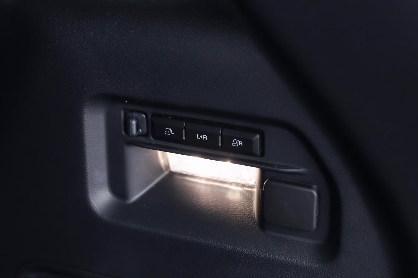 2025 Agate Black Ford Explorer ST 4X4 SUV