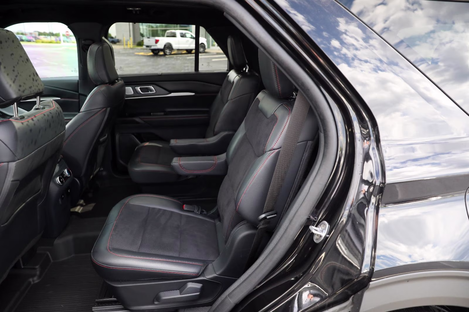 2025 Agate Black Ford Explorer ST 4X4 SUV
