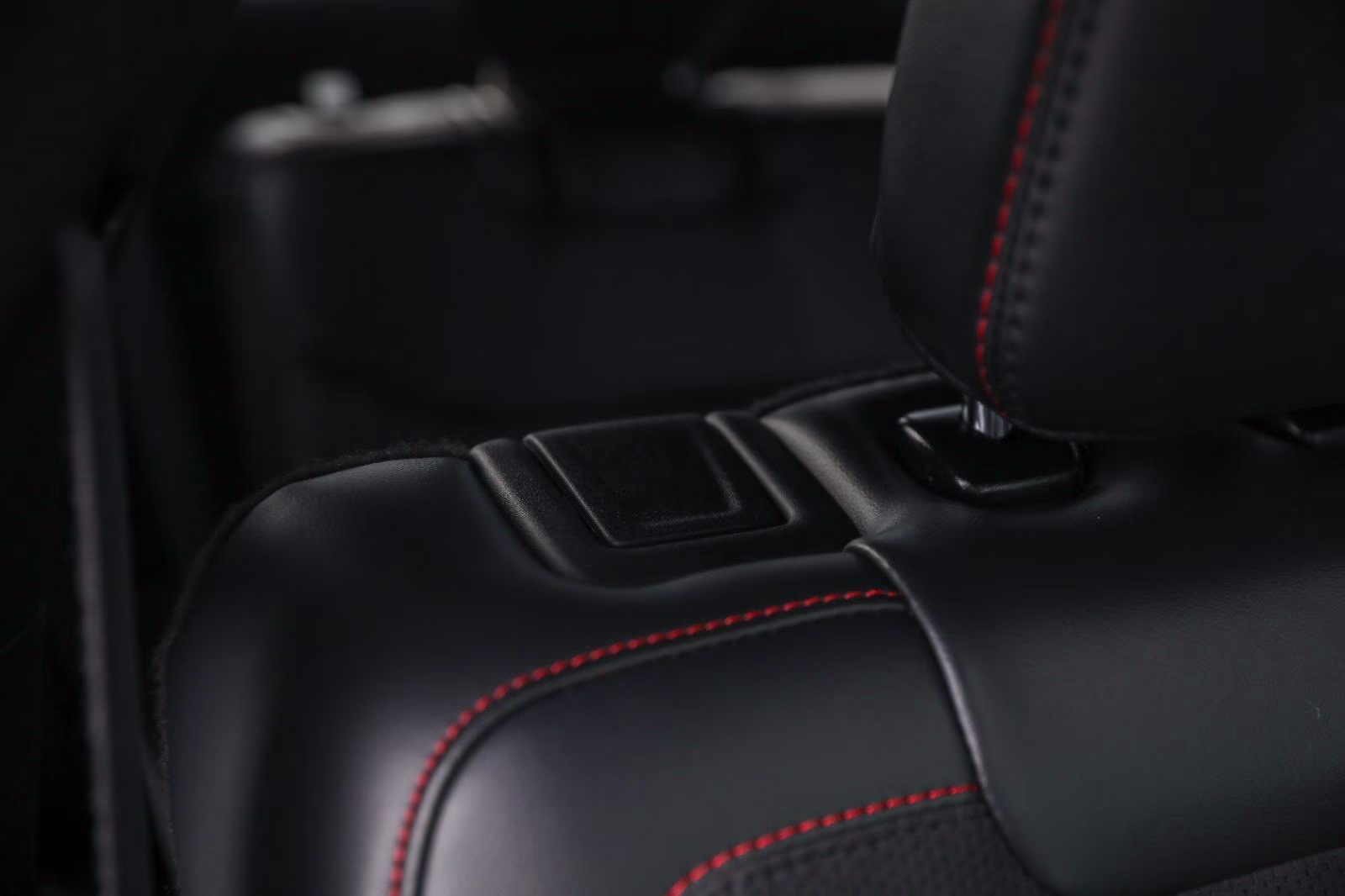 2025 Agate Black Ford Explorer ST 4X4 SUV