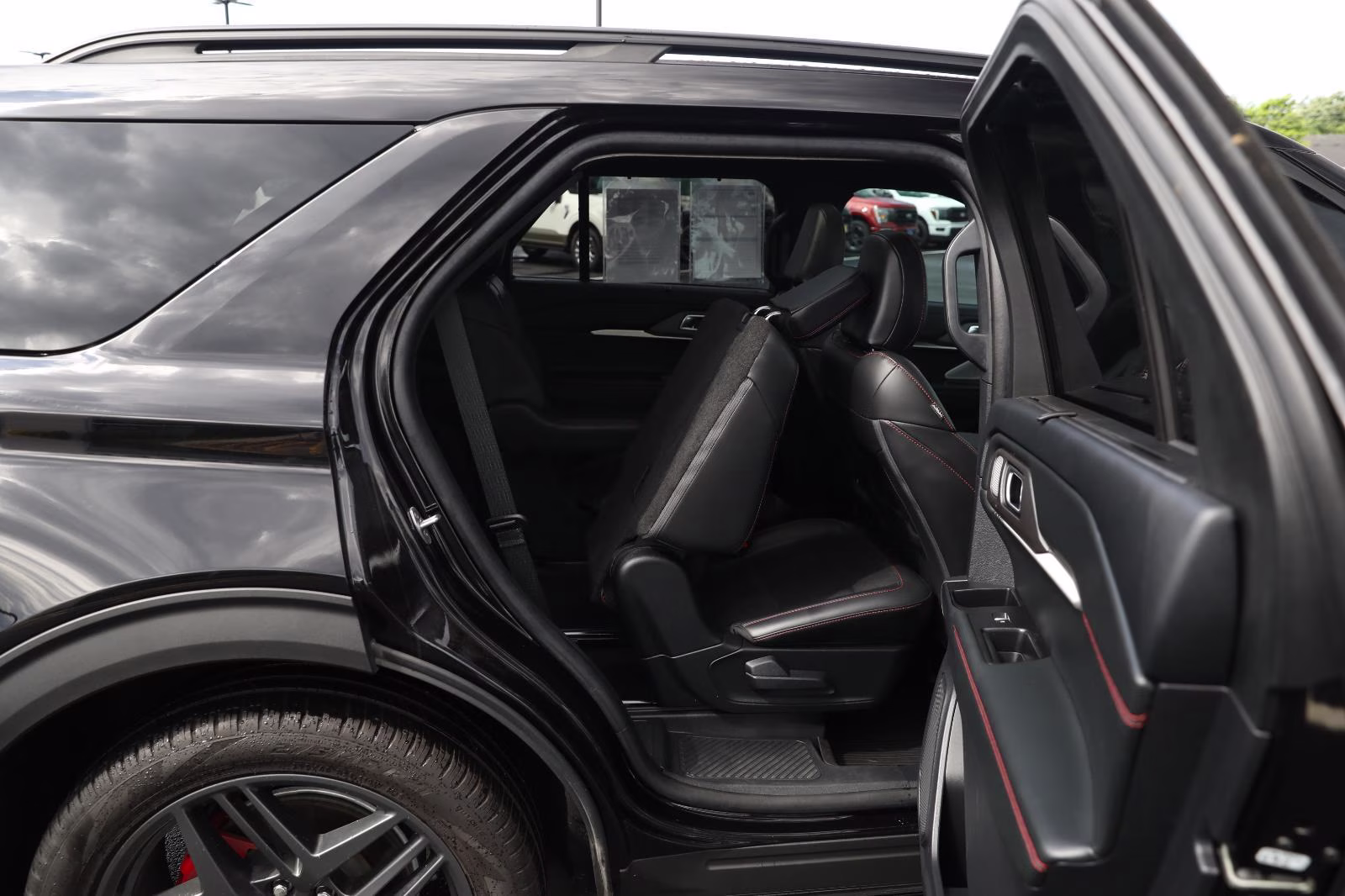 2025 Agate Black Ford Explorer ST 4X4 SUV