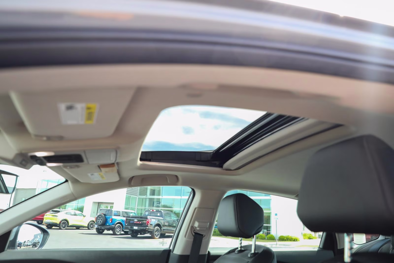 2025 Urban Gray Pearl Honda Accord Hybrid Touring FWD Sedan