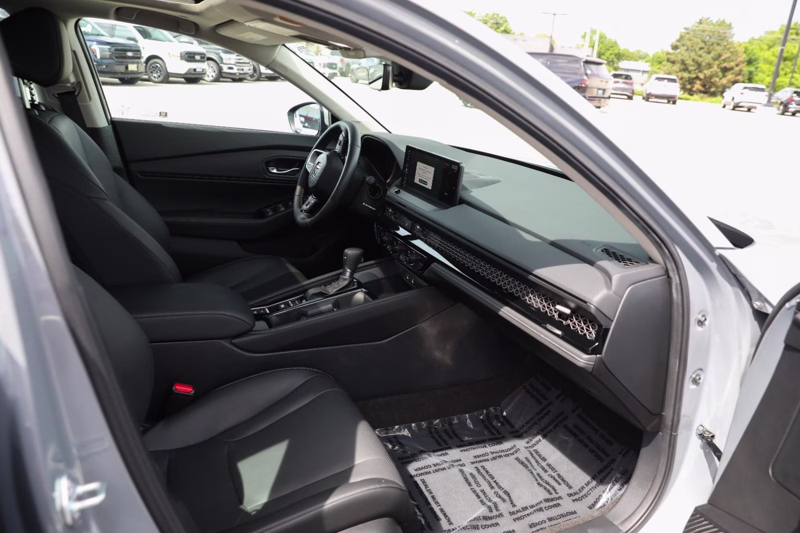 2025 Urban Gray Pearl Honda Accord Hybrid Touring FWD Sedan