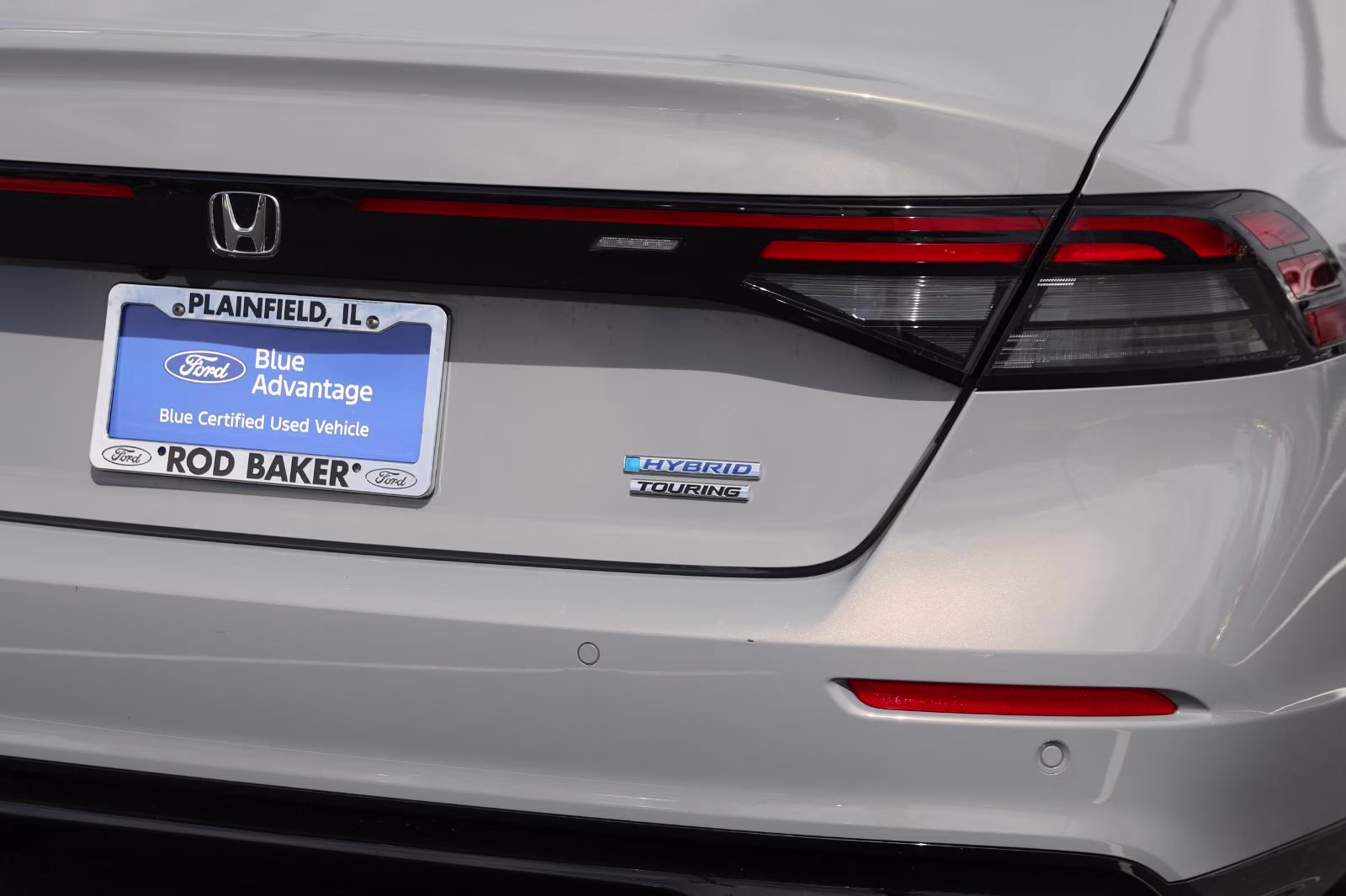 2025 Urban Gray Pearl Honda Accord Hybrid Touring FWD Sedan