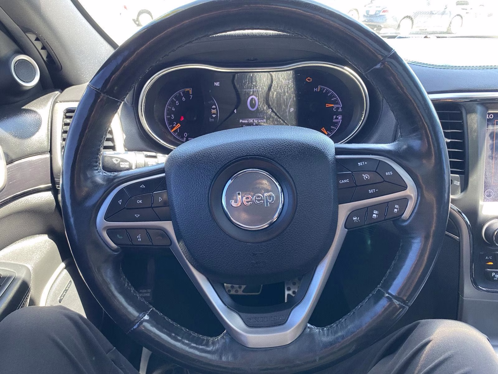2018 Bright White Clearcoat Jeep Grand Cherokee High Altitude 4X4 SUV
