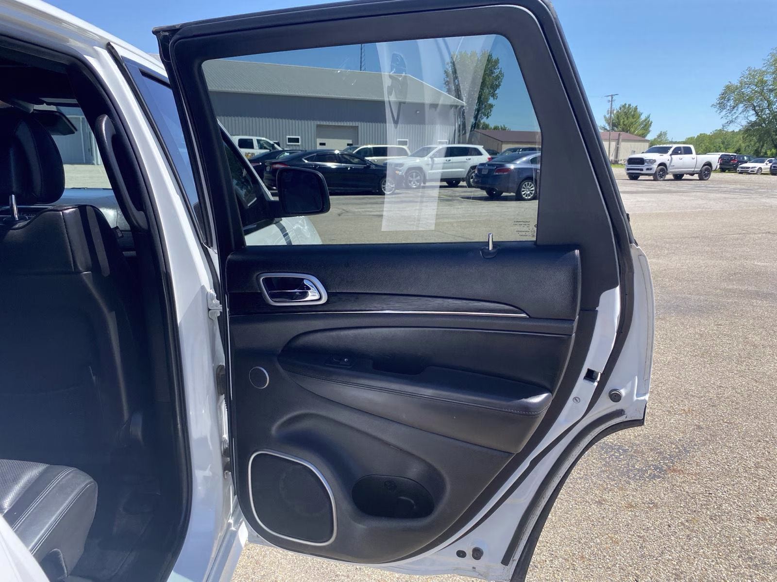 2018 Bright White Clearcoat Jeep Grand Cherokee High Altitude 4X4 SUV