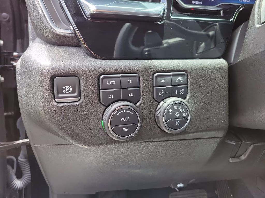 2025 Black Chevrolet Silverado RST 4X4 Truck