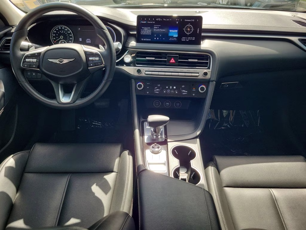 2025 Vik Black Genesis G70 2.5T RWD Sedan