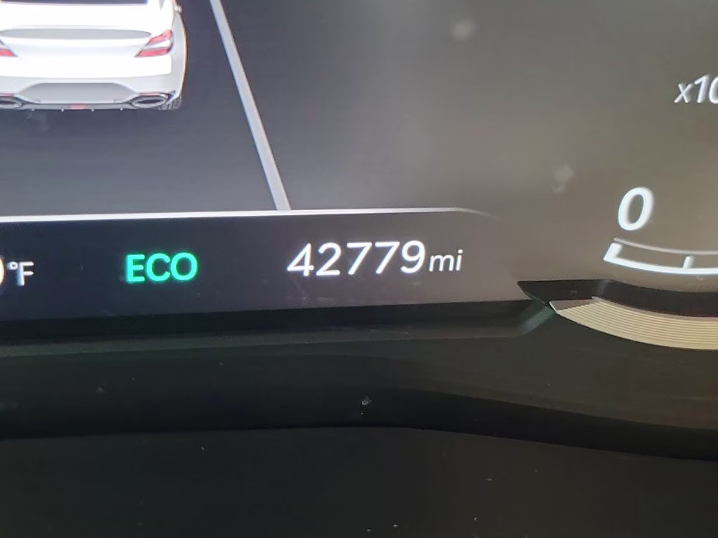 2025 Vik Black Genesis G70 2.5T RWD Sedan