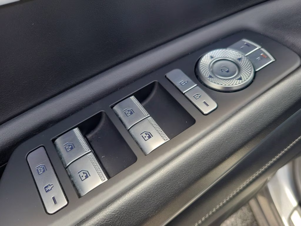 2024 Savile Silver Genesis GV80 2.5T (A8) AWD SUV