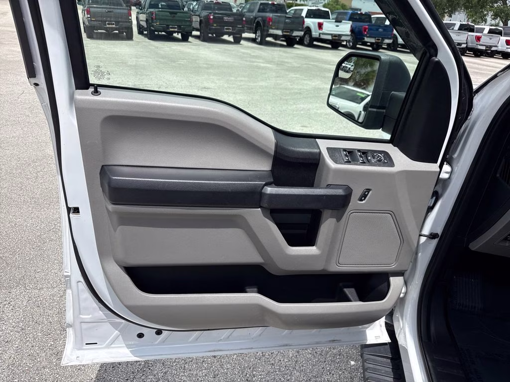 2019 Oxford White Ford F-150 STX RWD Truck