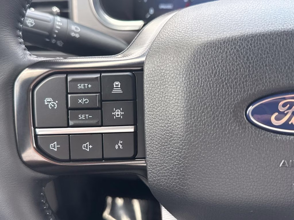 2025 Antimatter Blue Metallic Ford F-150 Platinum 4X4 Truck