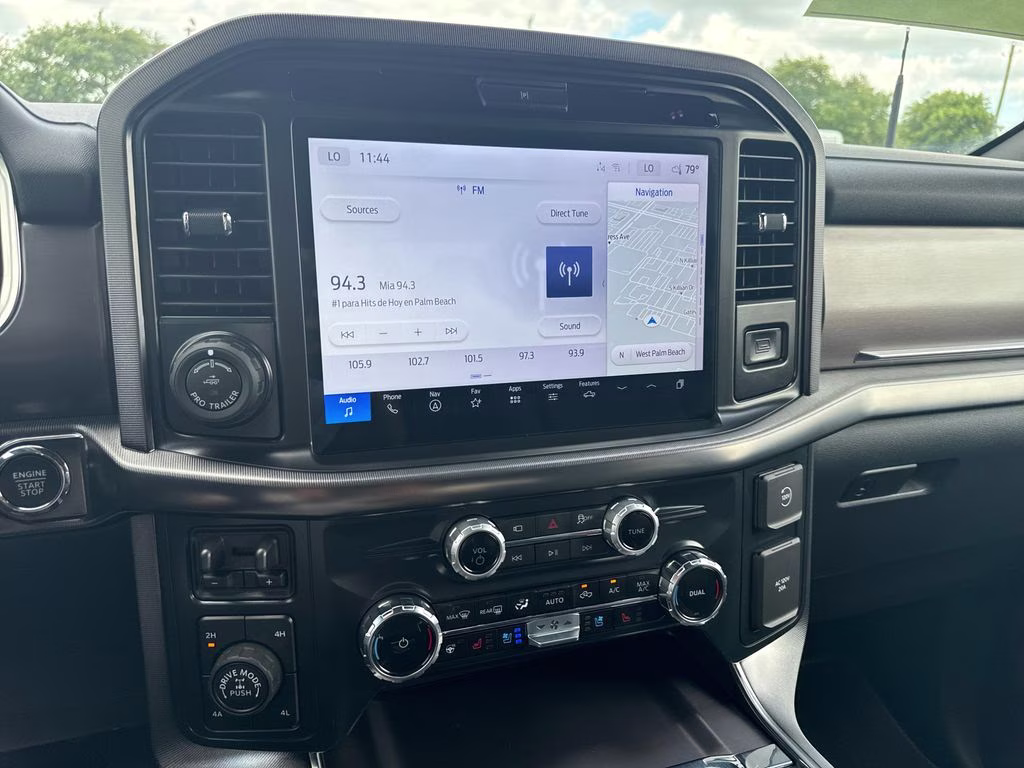 2025 Antimatter Blue Metallic Ford F-150 Platinum 4X4 Truck