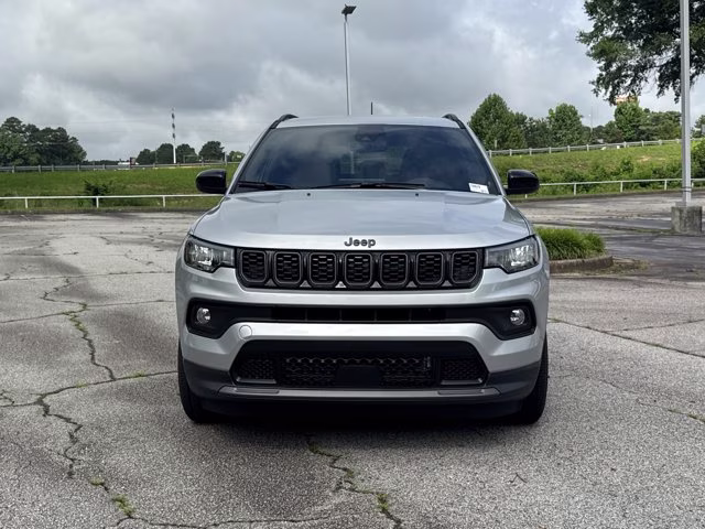 2026 Silver Zynith Metallic Clearcoat Jeep Compass Latitude Altitude 4X4 SUV