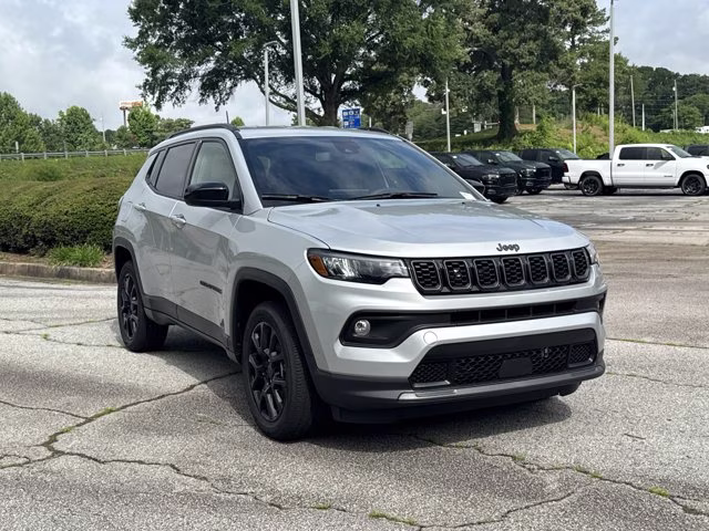 2026 Silver Zynith Metallic Clearcoat Jeep Compass Latitude Altitude 4X4 SUV