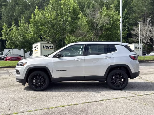2026 Silver Zynith Metallic Clearcoat Jeep Compass Latitude Altitude 4X4 SUV