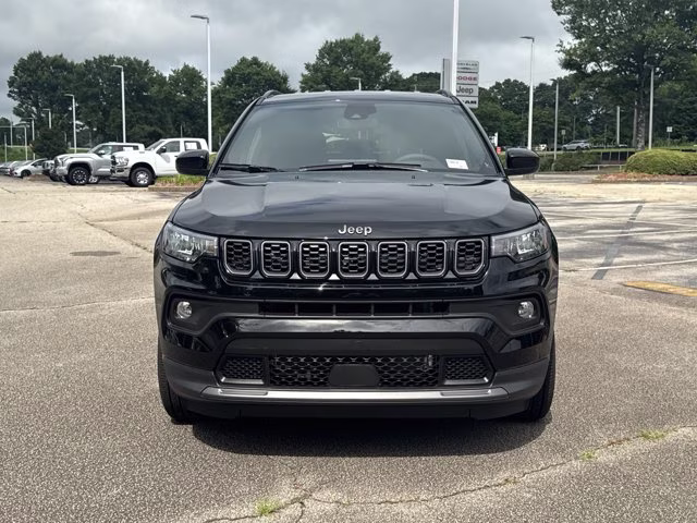 2026 Diamond Black Crystal Pearlcoat Jeep Compass Latitude Altitude 4X4 SUV