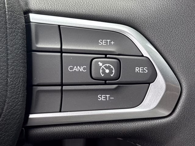 2026 Diamond Black Crystal Pearlcoat Jeep Compass Latitude Altitude 4X4 SUV