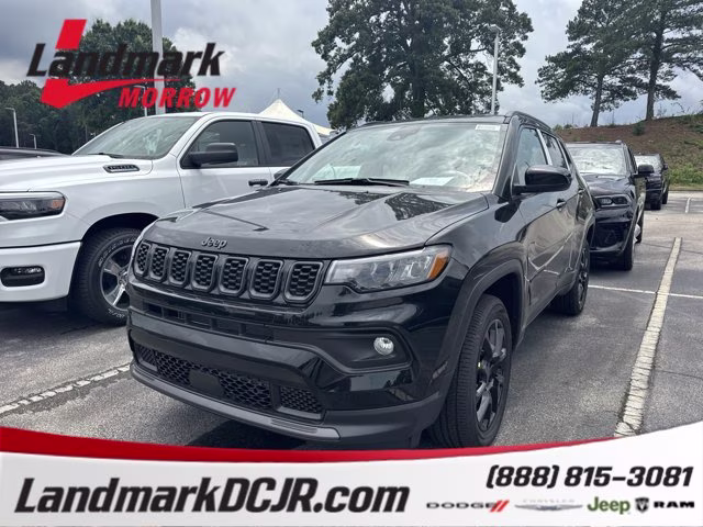 2026 Diamond Black Crystal Pearlcoat Jeep Compass Latitude Altitude 4X4 SUV