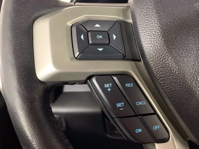 2021 Agate Black Metallic Ford Super Duty F-250 SRW Lariat 4X4 Truck
