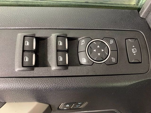 2021 Agate Black Metallic Ford Super Duty F-250 SRW Lariat 4X4 Truck