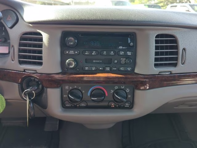 2000 Green Chevrolet Impala Base FWD Sedan