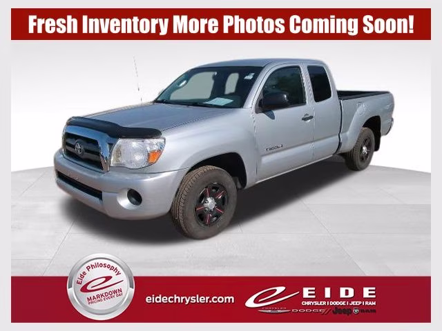 2006 Silver Streak Mica Toyota Tacoma Base RWD Truck