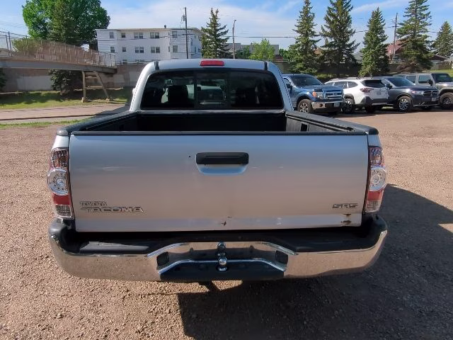 2006 Silver Streak Mica Toyota Tacoma Base RWD Truck