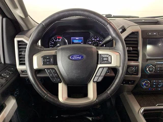 2021 Agate Black Metallic Ford Super Duty F-250 SRW Lariat 4X4 Truck