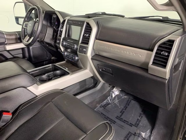 2021 Agate Black Metallic Ford Super Duty F-250 SRW Lariat 4X4 Truck