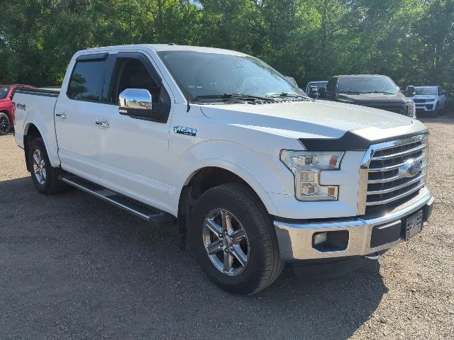 2015 White Platinum Metallic Tri-Coat Ford F-150 Lariat 4X4 Truck