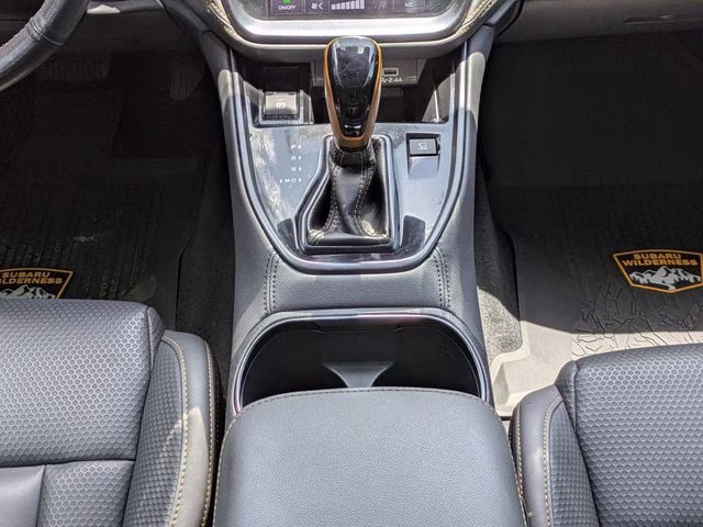 2024 Crystal Black Silica Subaru Outback Wilderness AWD SUV
