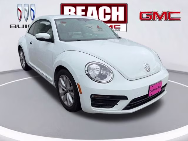2017 Volkswagen Beetle FWD Hatchback
