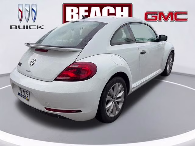 2017 Volkswagen Beetle 1.8T FWD Hatchback