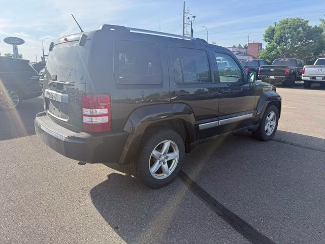2012 Brilliant Black Crystal Pearlcoat Jeep Liberty Limited 4X4 SUV