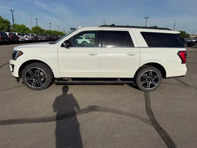2020 Star White Metallic Tri-Coat Ford Expedition Max Limited 4X4 SUV