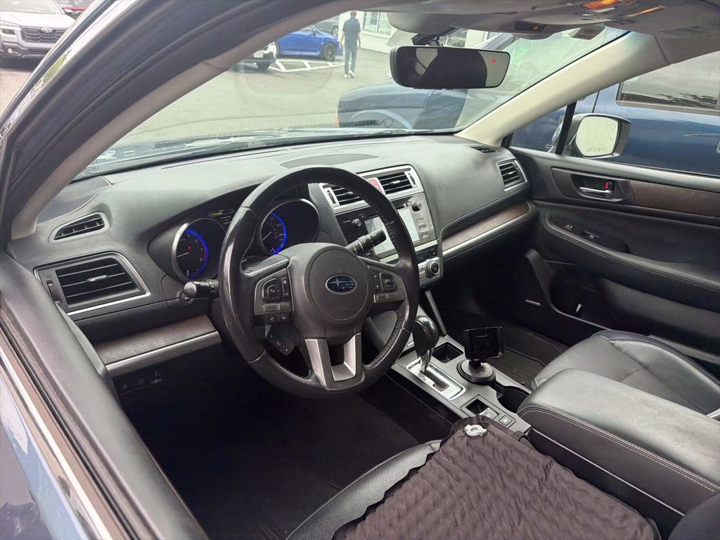 2017 Twilight Blue Metallic Subaru Outback 2.5i AWD SUV