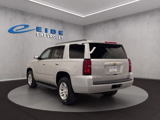 2017 Silver Ice Metallic Chevrolet Tahoe LT 4X4 SUV