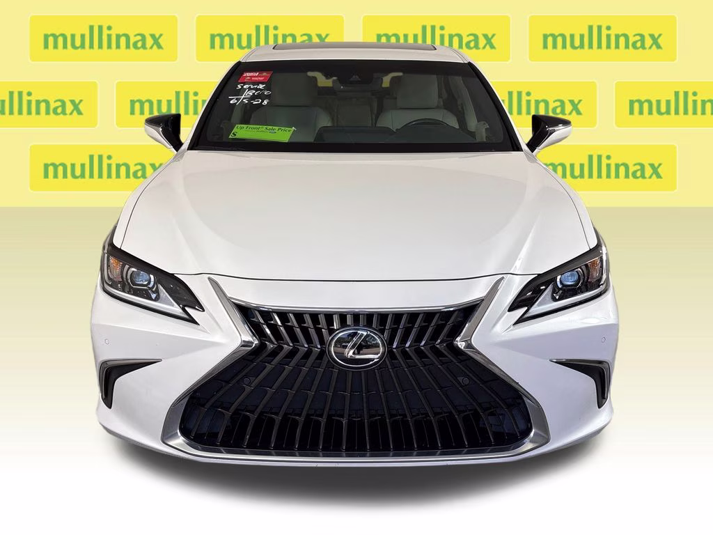 2023 White Pearl Lexus ES 350 FWD Sedan